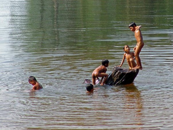 “Todos somos personas”: la privatización del acceso a ríos y lagos de Chile