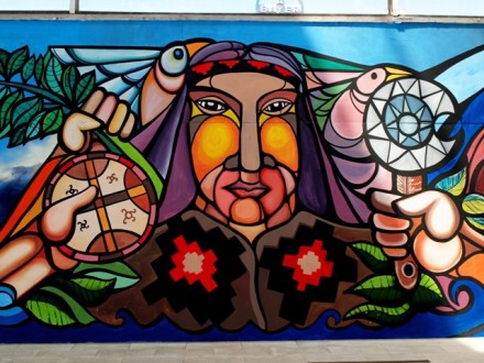 Mural Mapuche Centro Cultural Gabriela Mistral