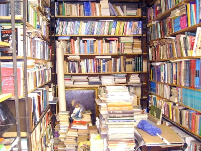 Libreria Descartes - Imagen del sitio Persa Bio Bio